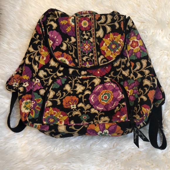 Vera Bradley Handbags - Vera Bradley back pack💕💕💕